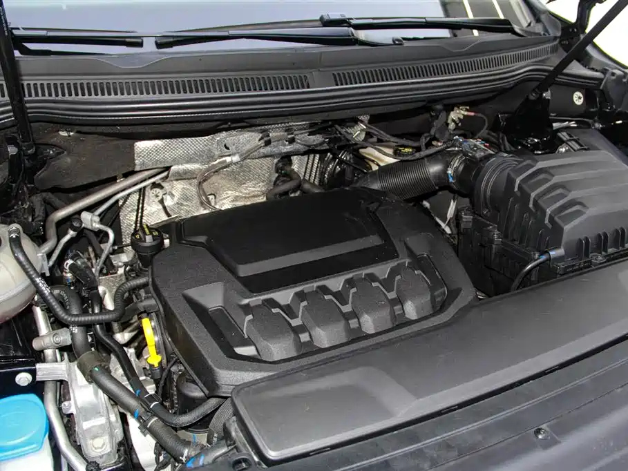 VOLKSWAGEN VILORAN 2022