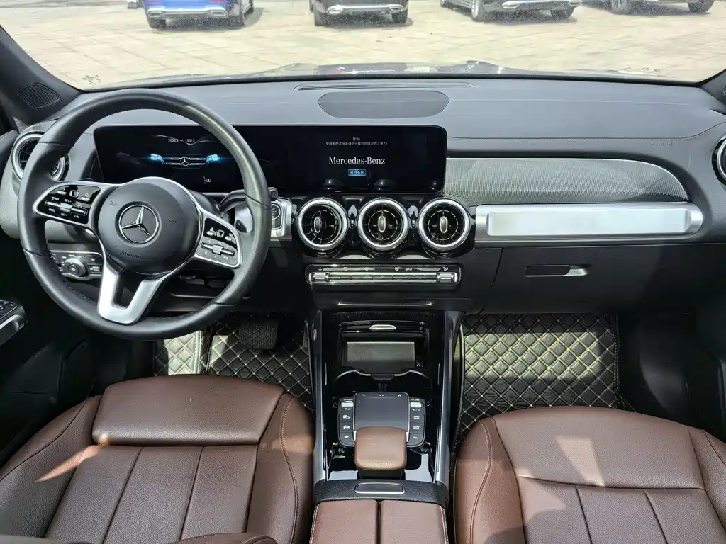 MERCEDES BENZ GLB 2022