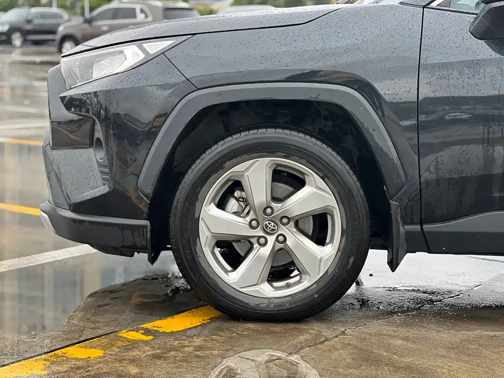 TOYOTA RAV4 RONGFANG 2022
