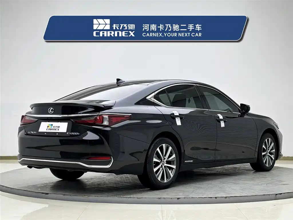 LEXUS ES 2021
