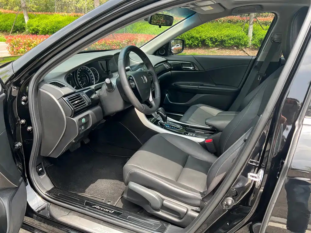 HONDA ACCORD 2018