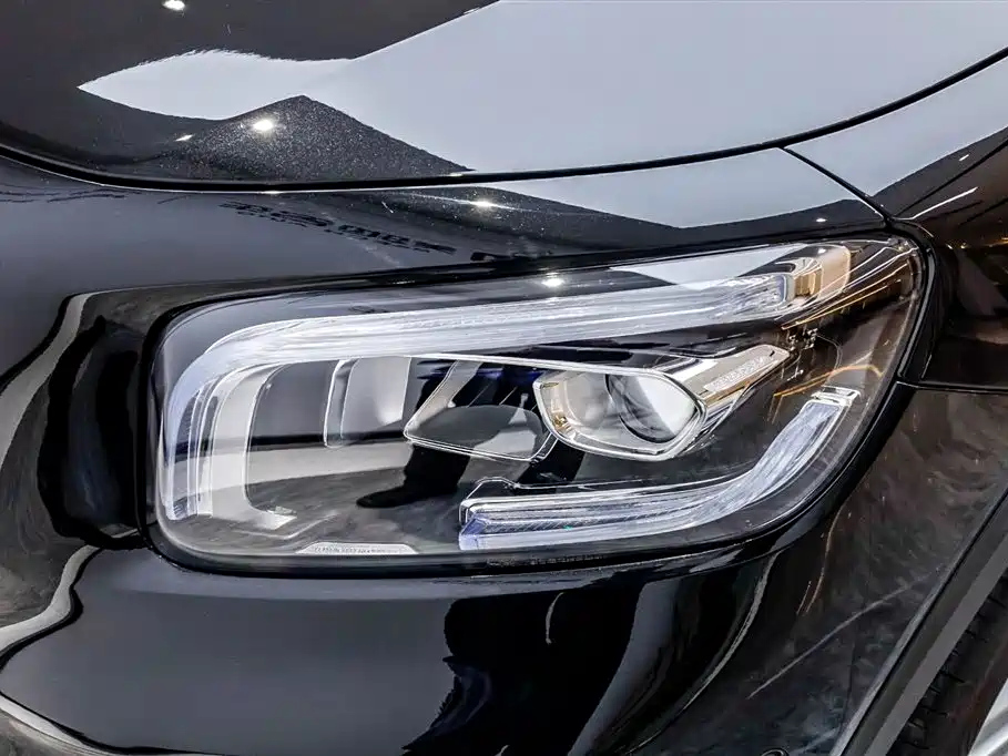 MERCEDES BENZ GLB 2022
