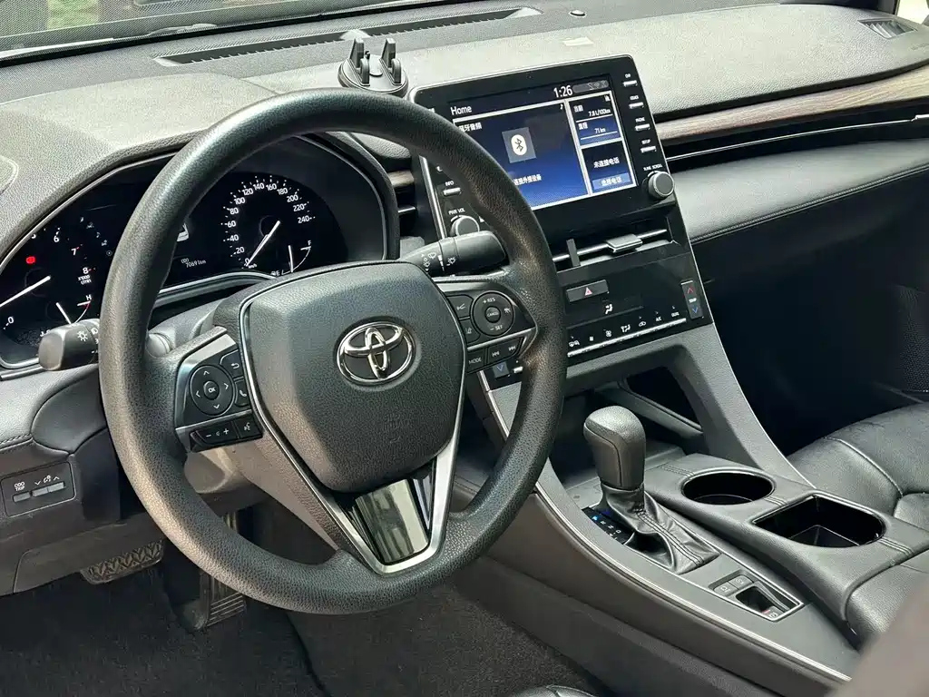 TOYOTA AVALON 2020