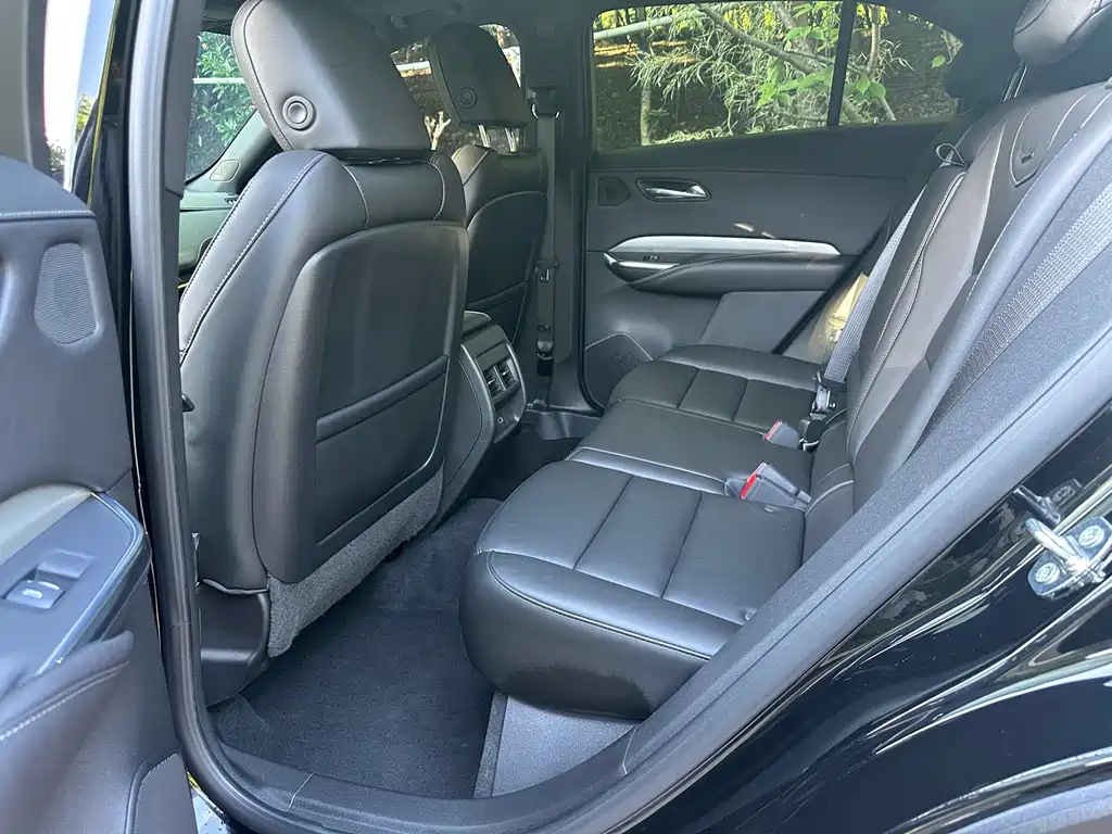 CADILLAC XT4 2023