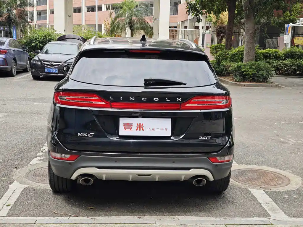 LINCOLN MKC 2017