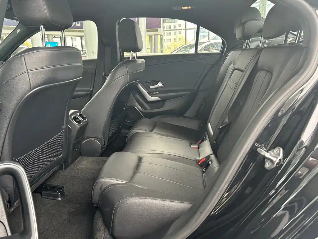 MERCEDES BENZ A-CLASS 2021