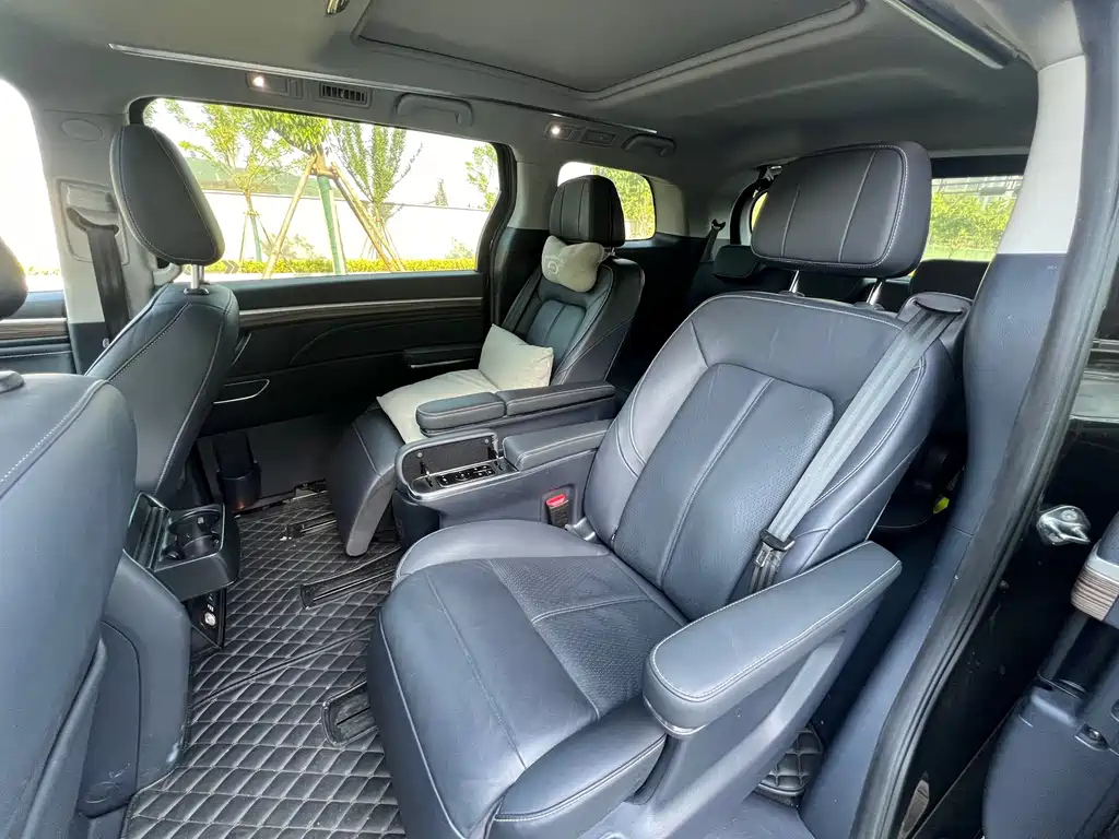 TRUMPCHI M8 2022