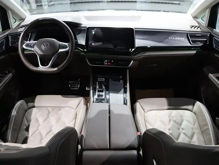 VOLKSWAGEN VILORAN 2022
