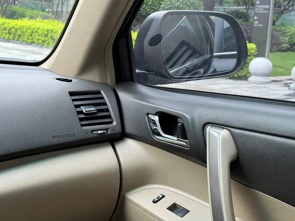 TOYOTA HIGHLANDER 2010