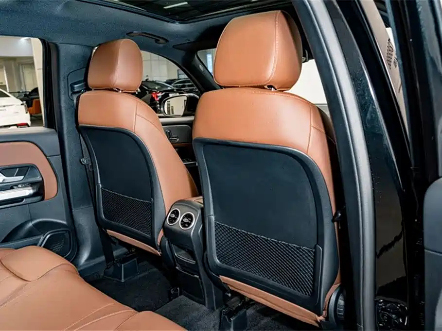 MERCEDES BENZ GLB 2024