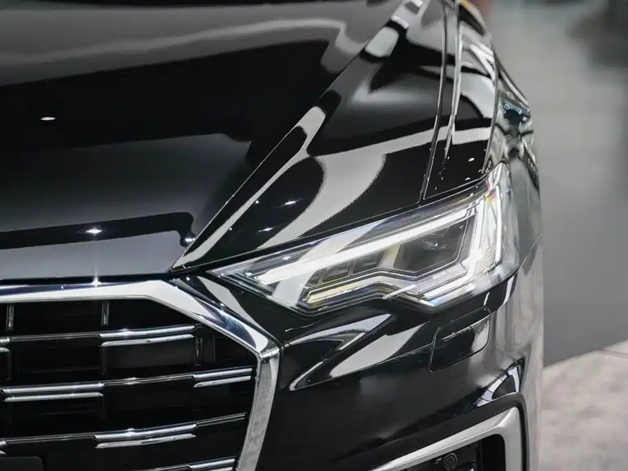 AUDI A6L 2023