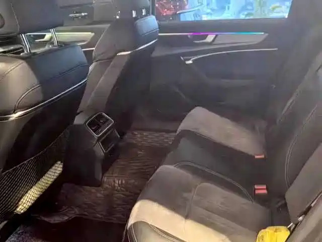 AUDI A6L 2021