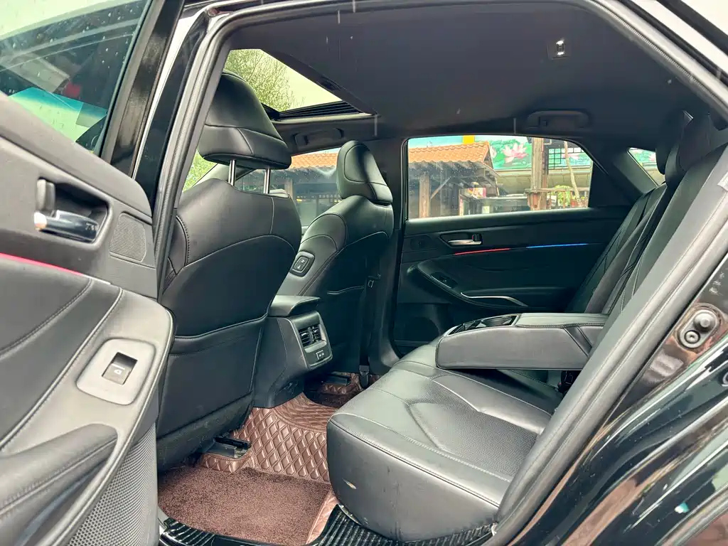 TOYOTA AVALON 2023
