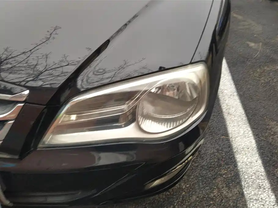 HYUNDAI ELANTRA 2011