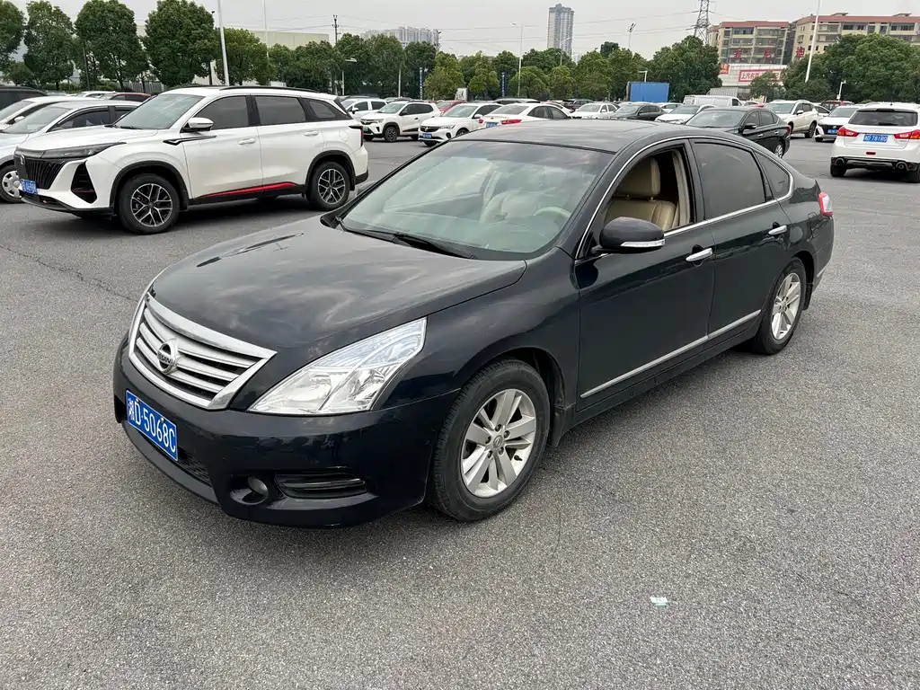 NISSAN TEANA 2012