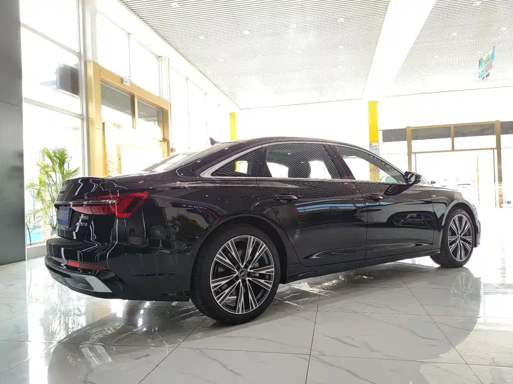 AUDI A6L 2024