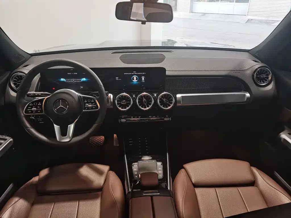 MERCEDES BENZ GLB 2022