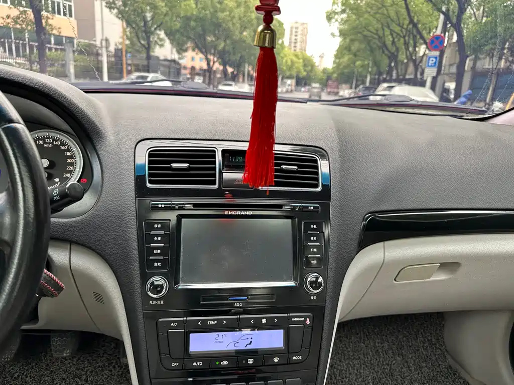 GEELY AUTO GEELY EC8 2014