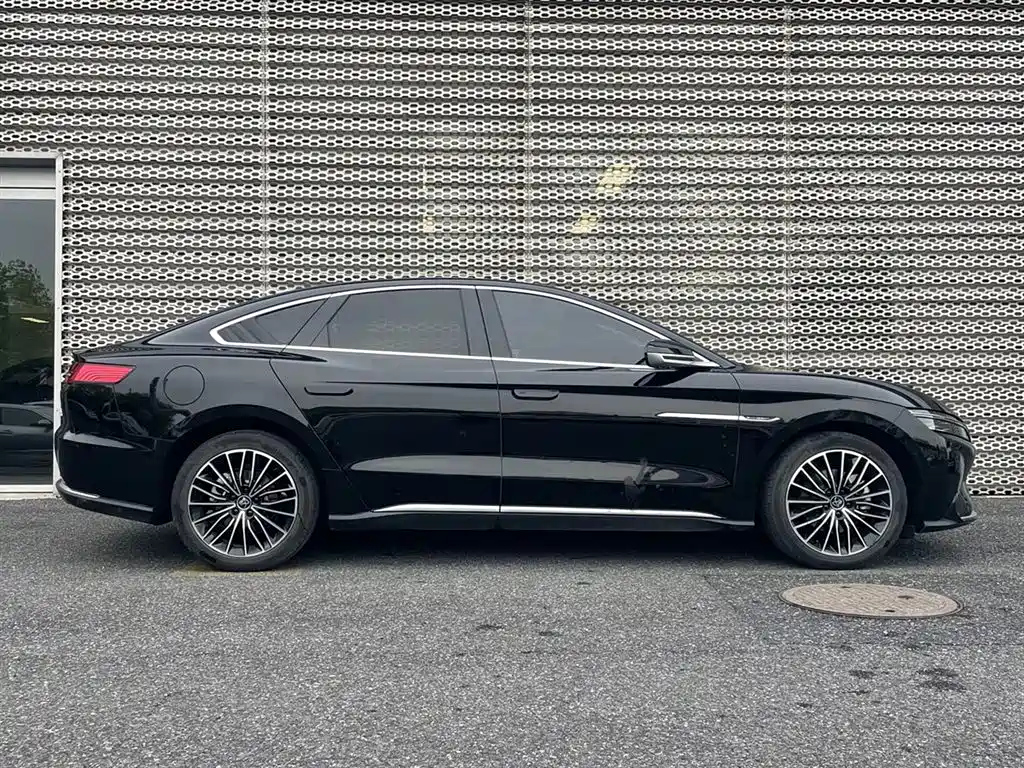 BYD HAN 2022
