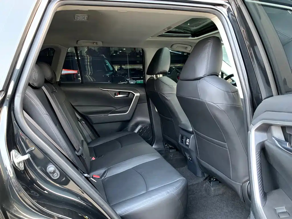 TOYOTA RAV4 RONGFANG 2021