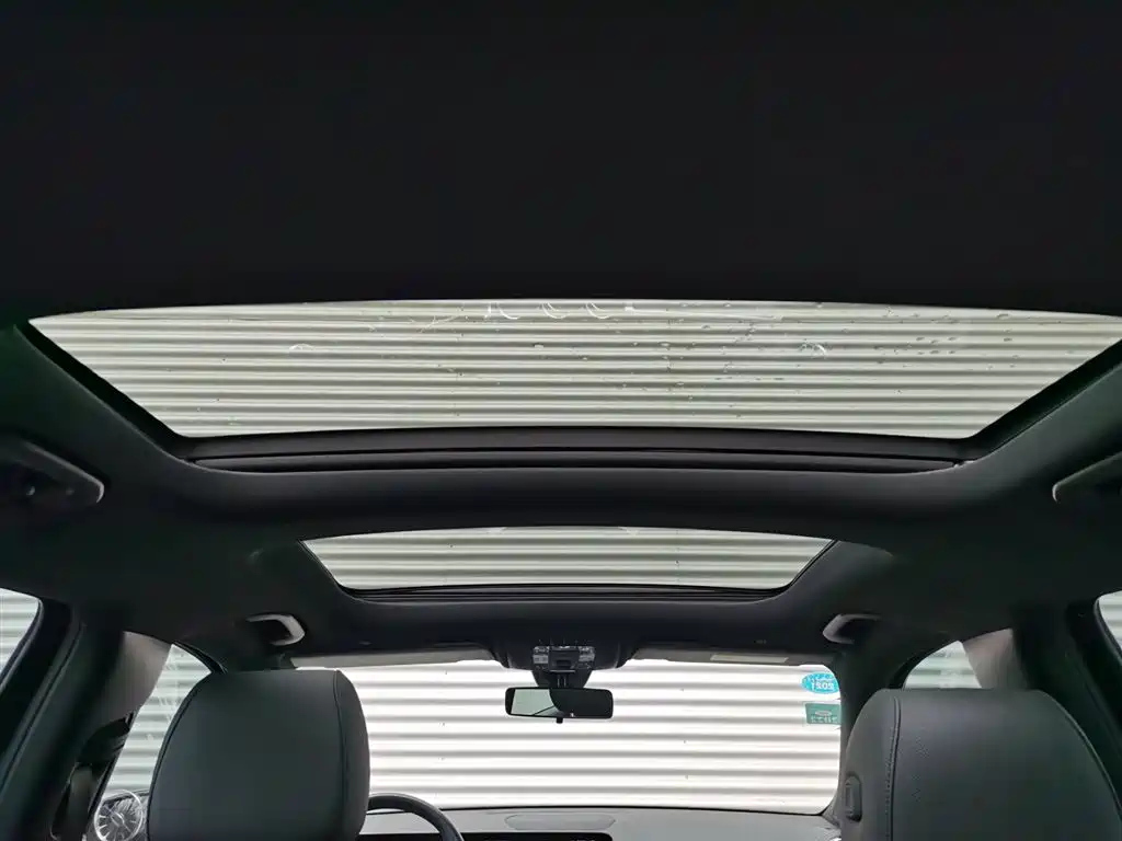 MERCEDES BENZ GLB 2020