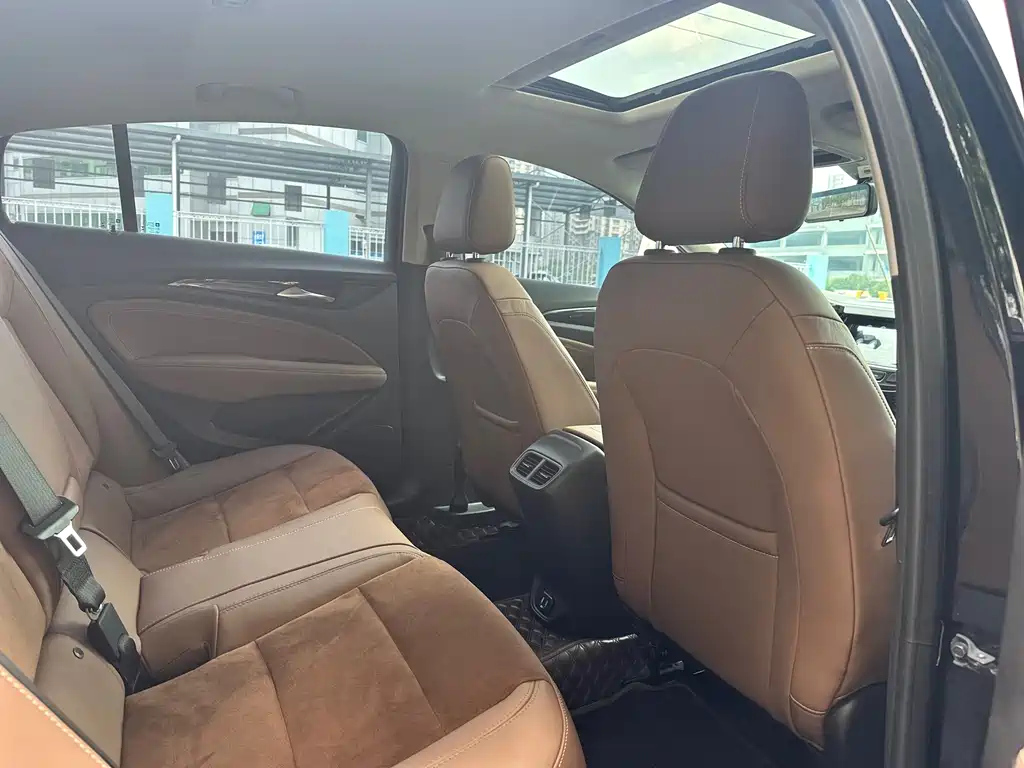 BUICK REGAL 2022