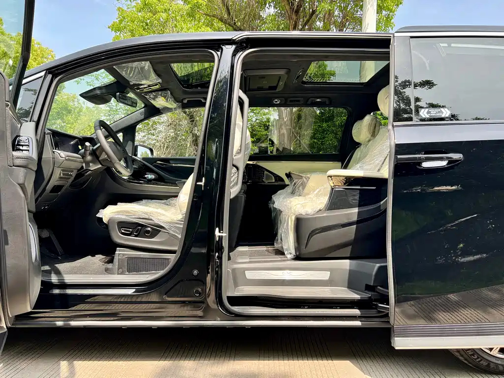 TRUMPCHI M8 2024