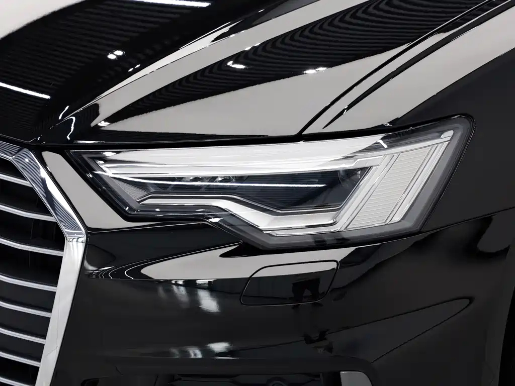 AUDI A6L 2021