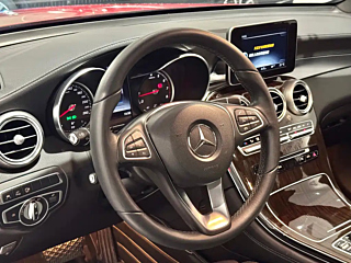 MERCEDES BENZ GLC  2017 YEAR GLC 260 4MATIC LUXURY 2017