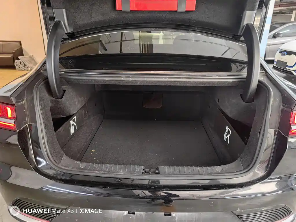 BYD HAN 2021