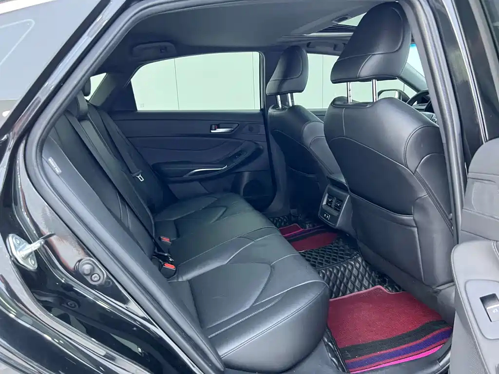 TOYOTA AVALON 2022