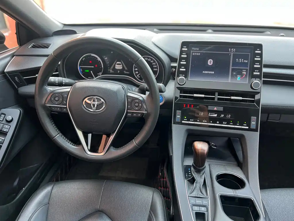 TOYOTA AVALON 2021