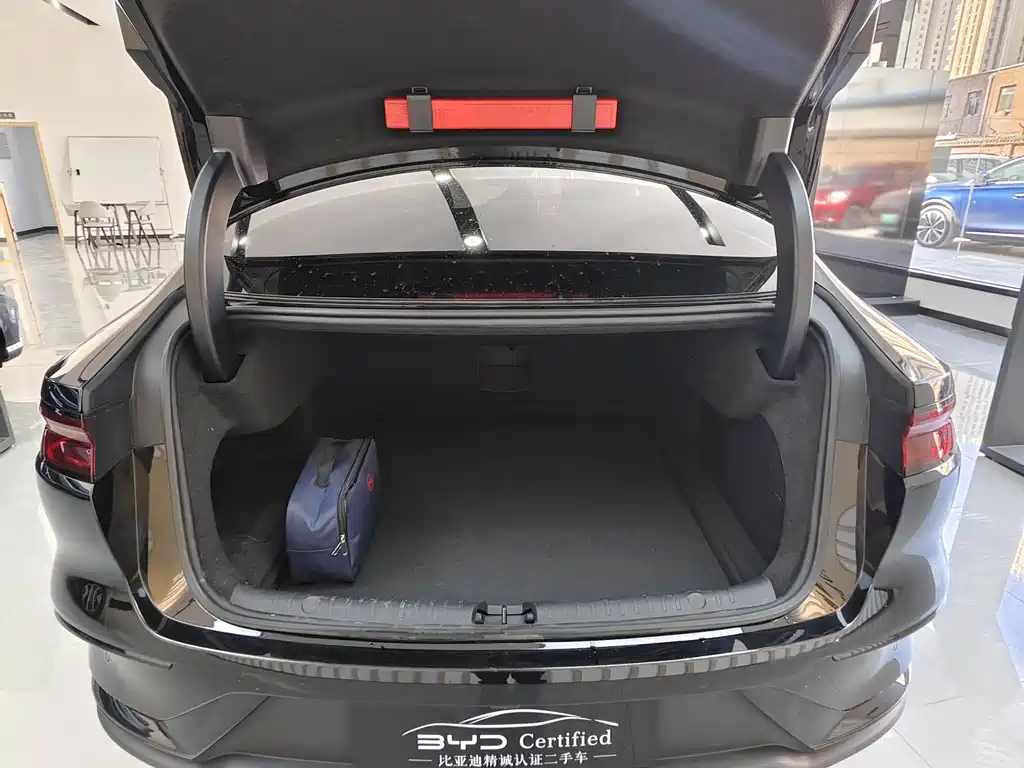 BYD HAN 2023