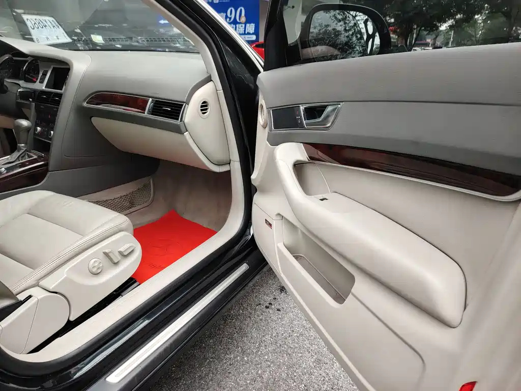 AUDI A6L 2010