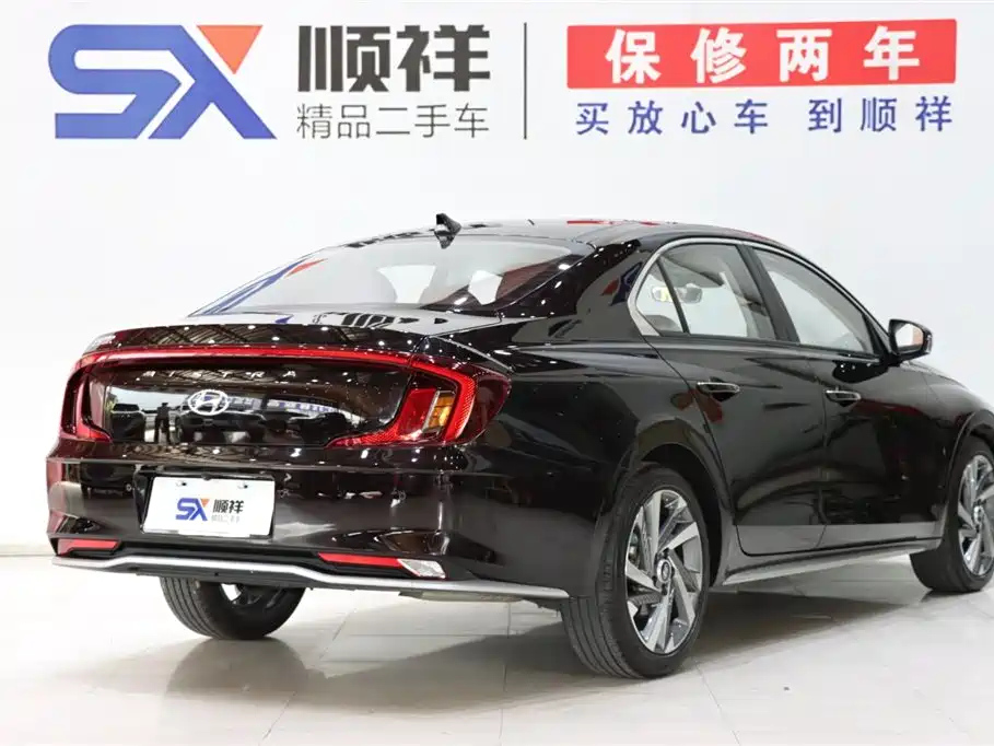 HYUNDAI MISTRA 2021