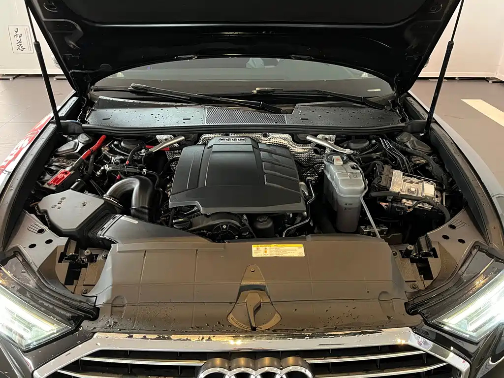 AUDI A6L 2021