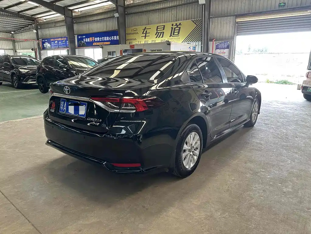 TOYOTA COROLLA 2021
