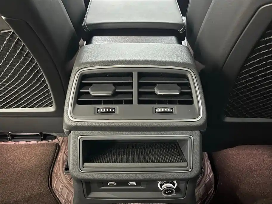 AUDI A6L 2024