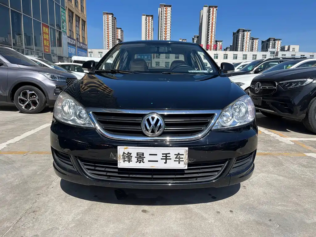 VOLKSWAGEN LAVIDA 2013