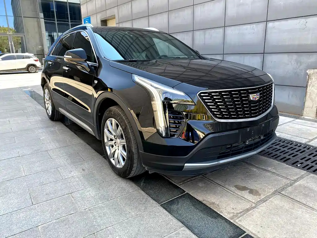 CADILLAC XT4 2022