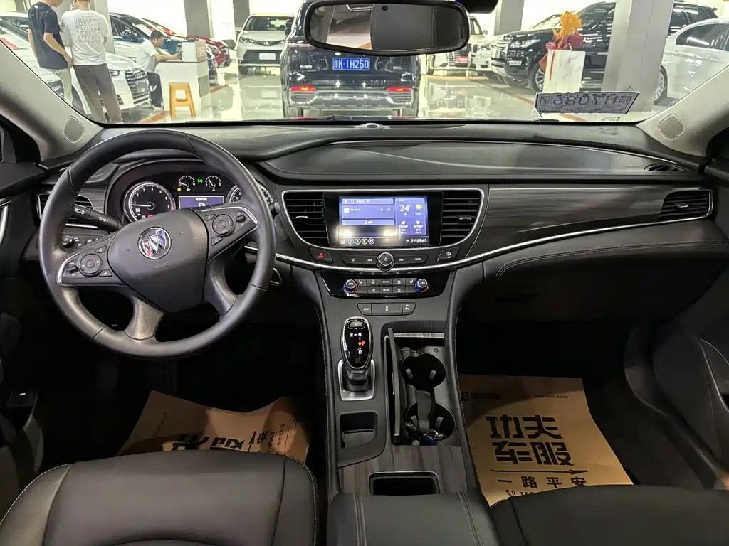 BUICK LACROSSE 2021