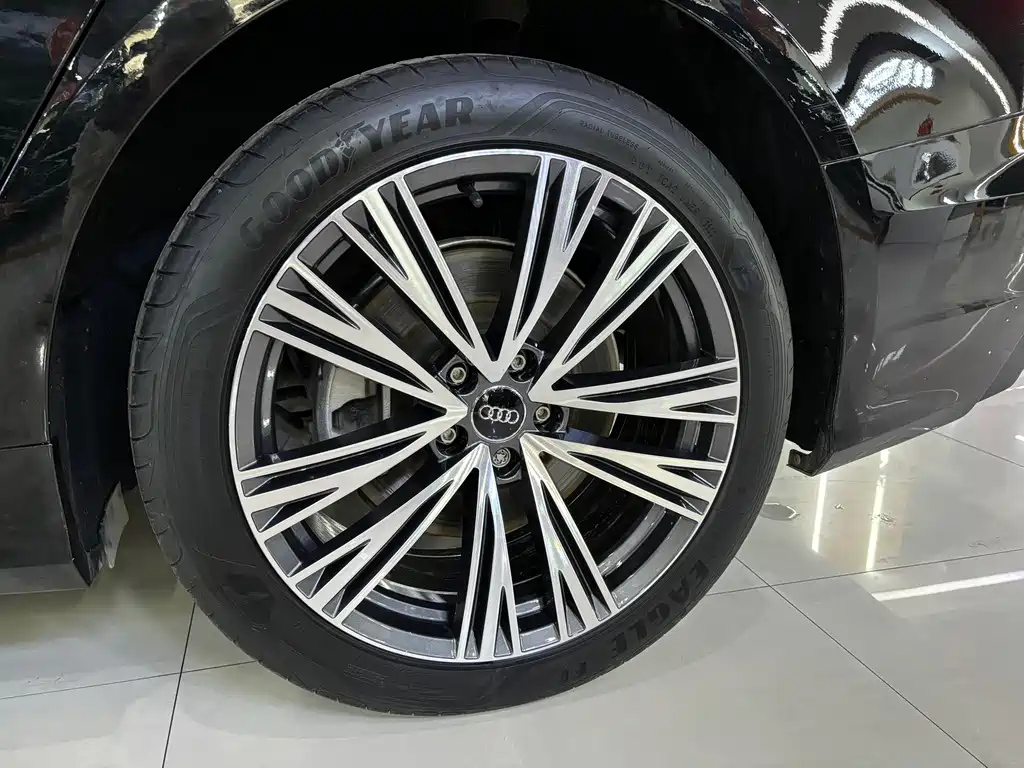 AUDI A6L 2023