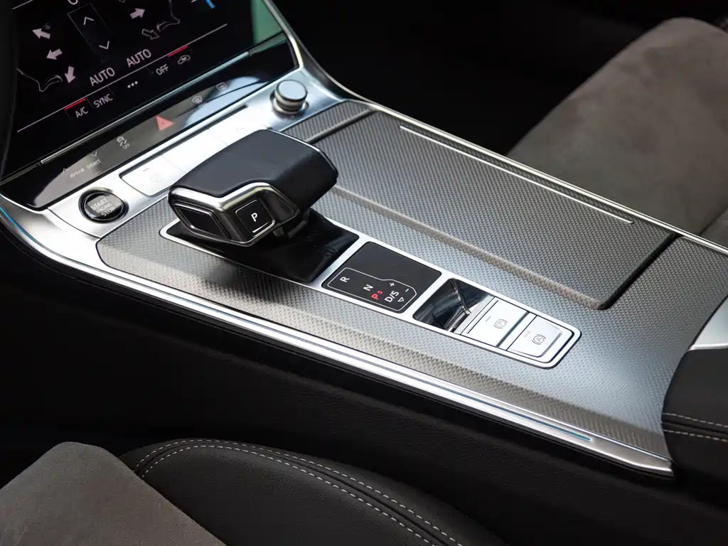 AUDI A6L 2023