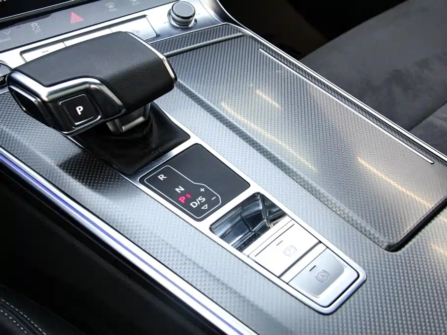 AUDI A6L 2023
