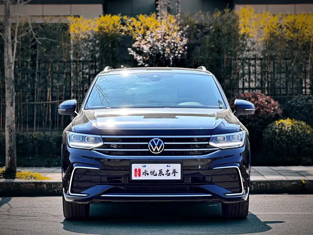 VOLKSWAGEN TIGUAN L 2023