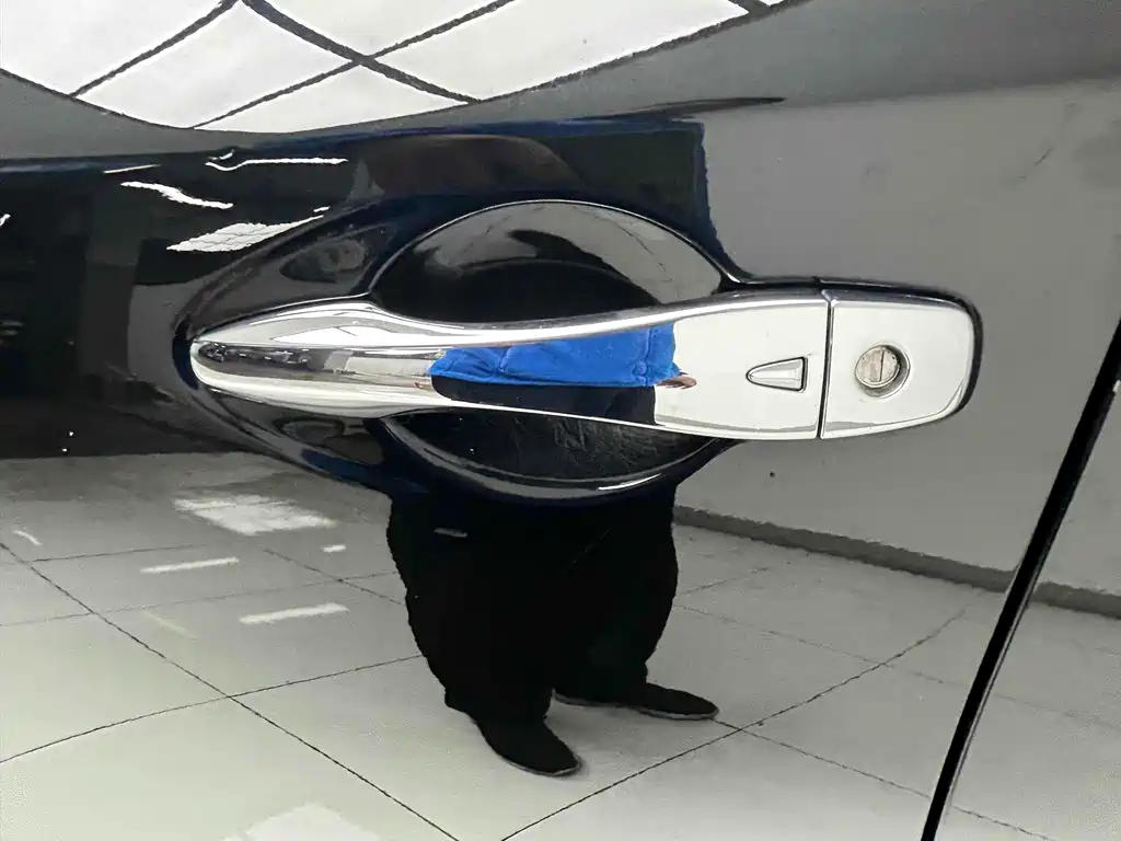 NISSAN TEANA 2018