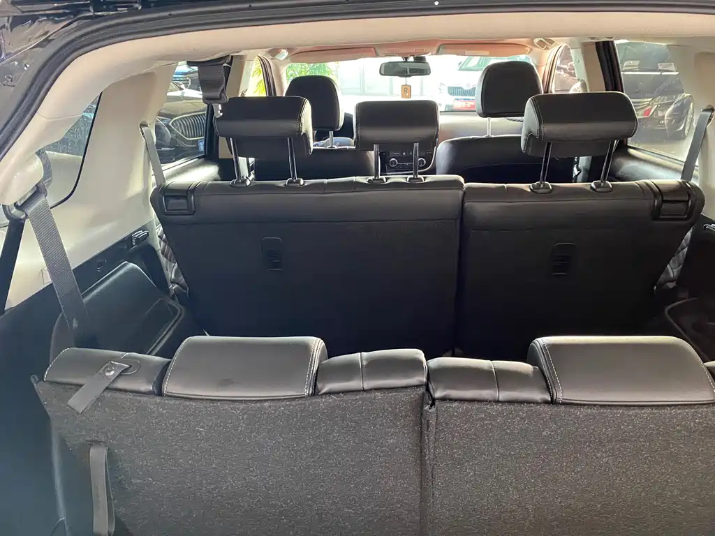 MITSUBISHI OUTLANDER 2022