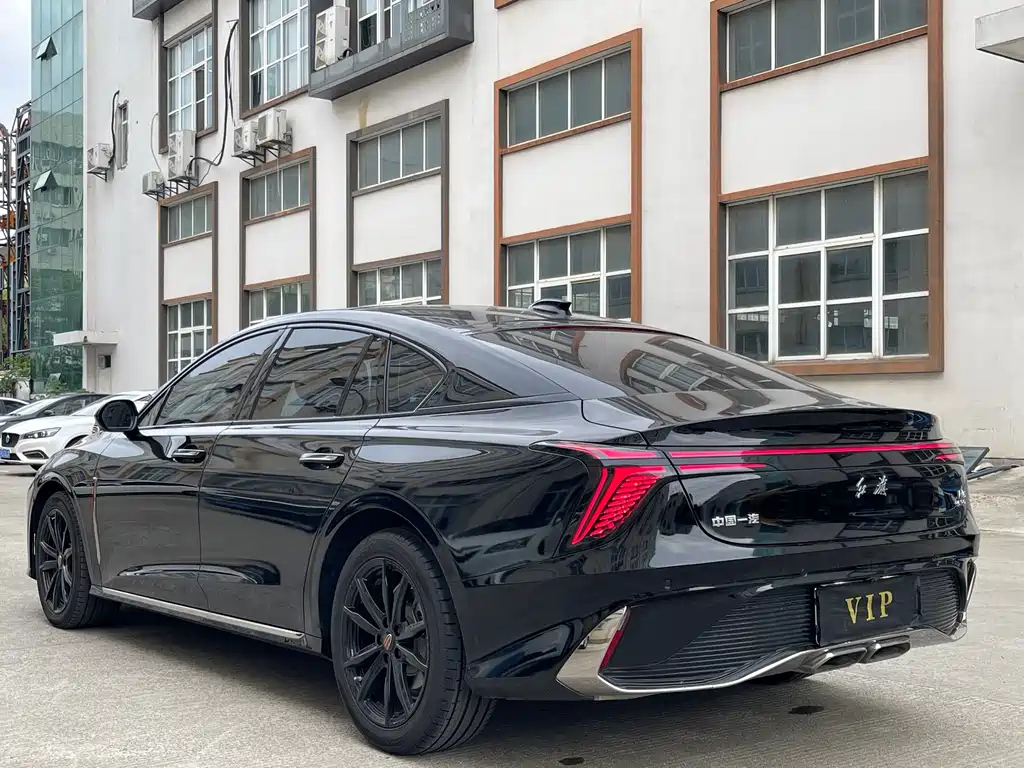 HONGQI H6 2024