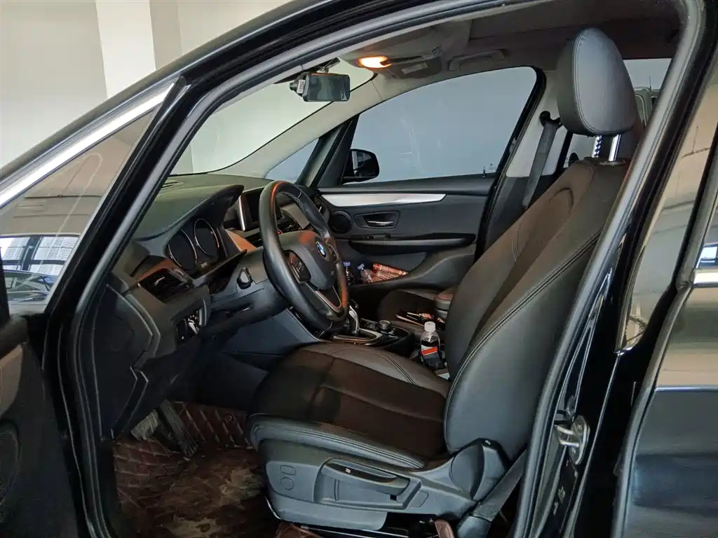 BMW OTHER 2019