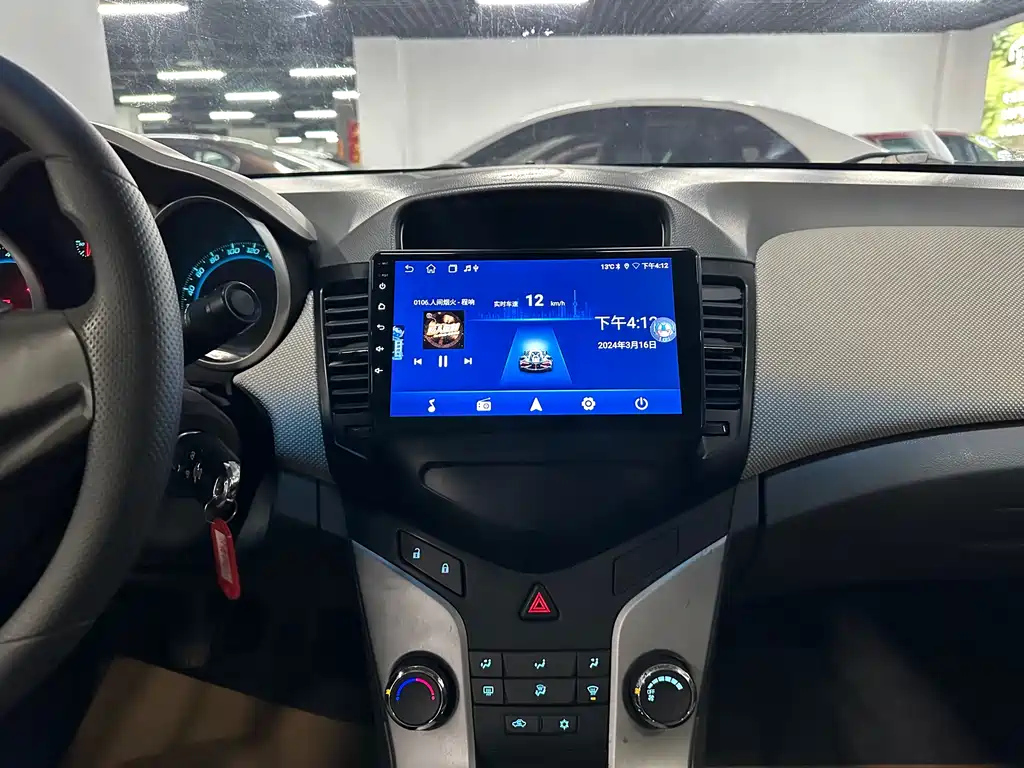CHEVROLET CRUZE 2013